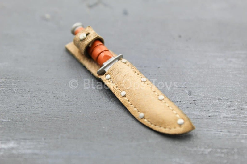 Load image into Gallery viewer, The Division 2 - Brian Johnson - Combat Knife w/Tan Sheath
