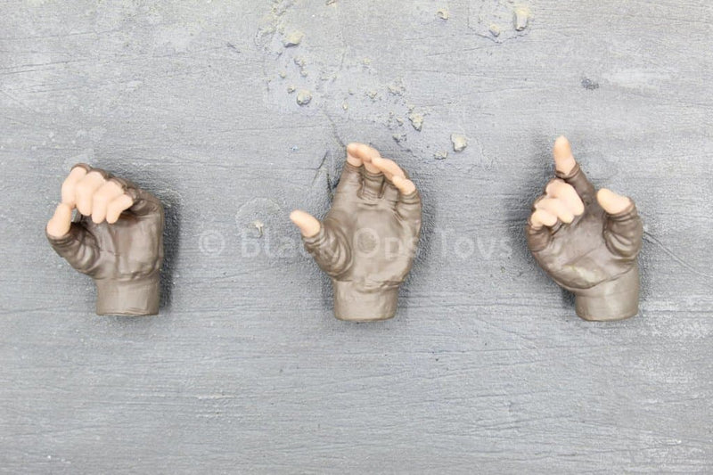 Load image into Gallery viewer, The Division 2 - Brian Johnson - Fingerless Gloved Hand Set (x3)
