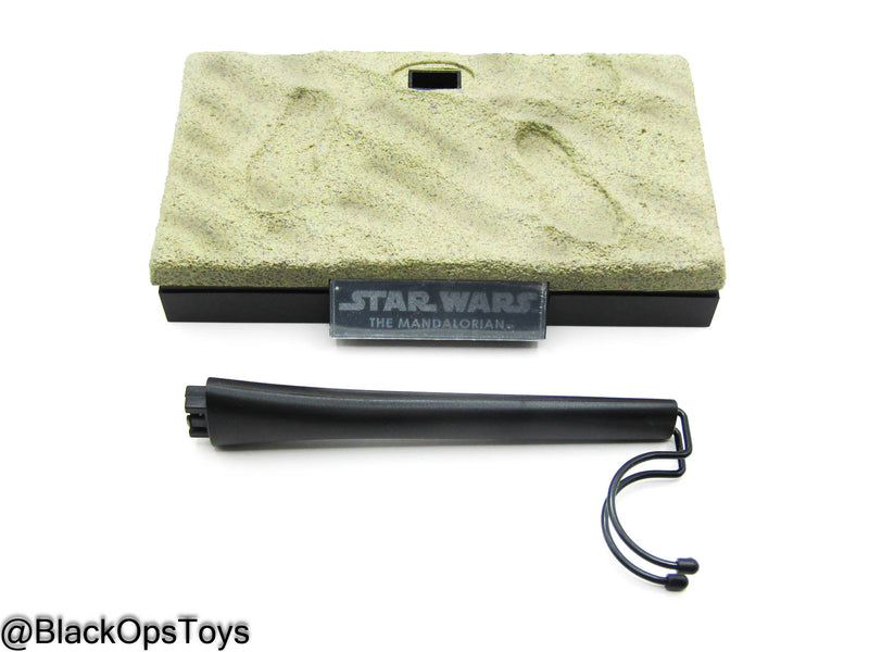 Load image into Gallery viewer, The Mandalorian &amp; Grogu - Base Figure Stand
