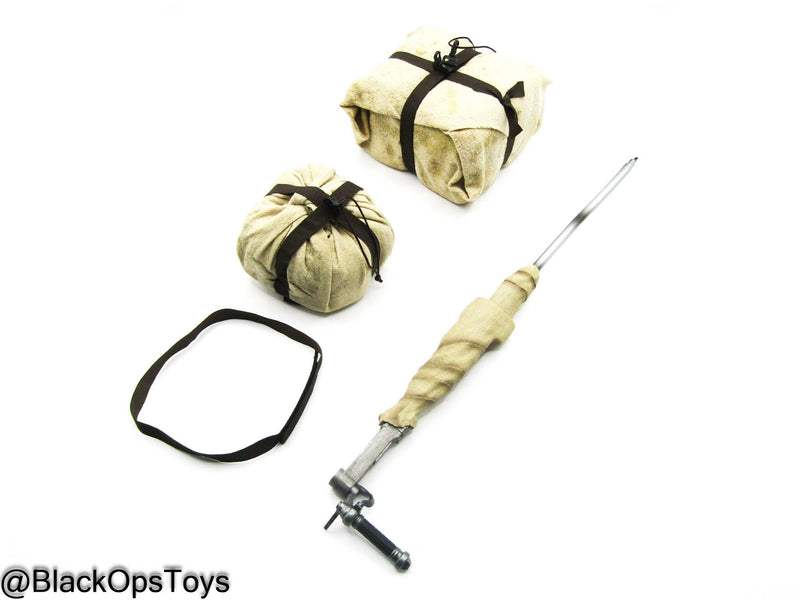 Load image into Gallery viewer, The Mandalorian &amp; Grogu - Swoop Bike Handle w/Packages
