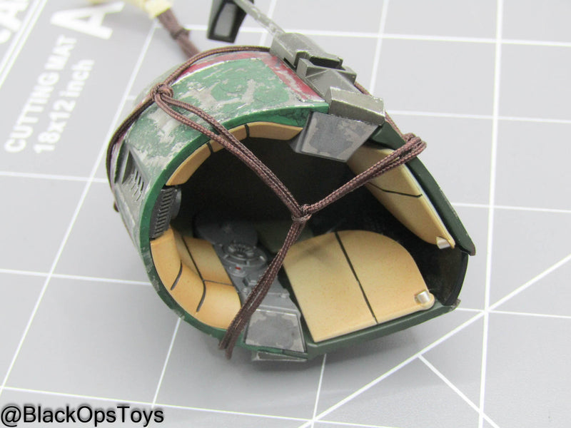 Load image into Gallery viewer, The Mandalorian &amp; Grogu - Detailed Boba Fett Helmet w/Jetpack
