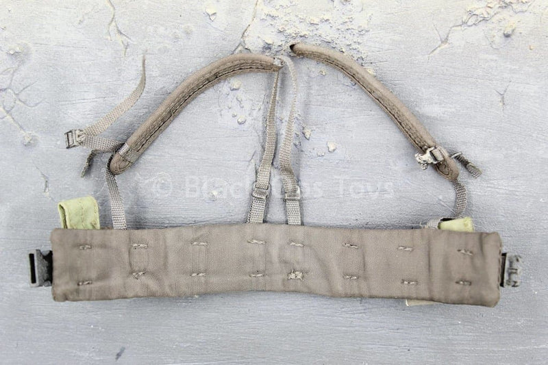 Load image into Gallery viewer, The Division 2 - Brian Johnson - Weathered Belt w/Harness
