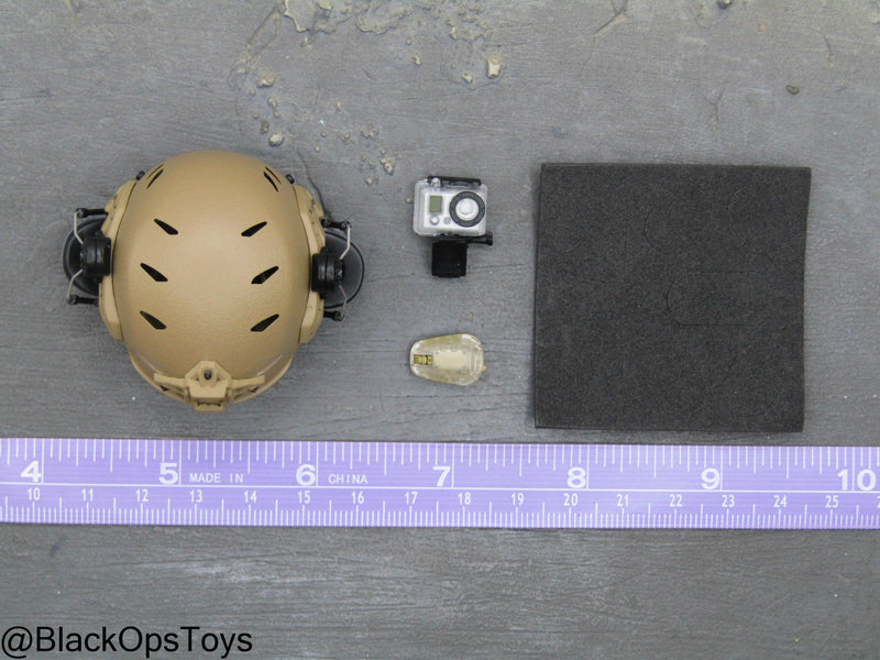 Load image into Gallery viewer, PMC Field RECCE - Helmet w/Camera &amp; Strobe
