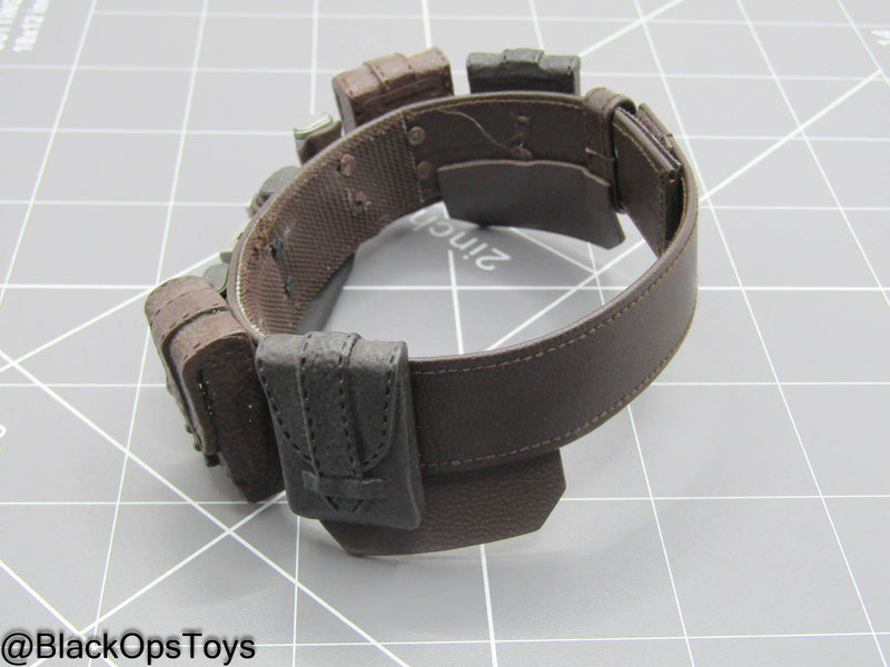 Load image into Gallery viewer, Heavy Infantry Mandalorian - Brown Utility Belt
