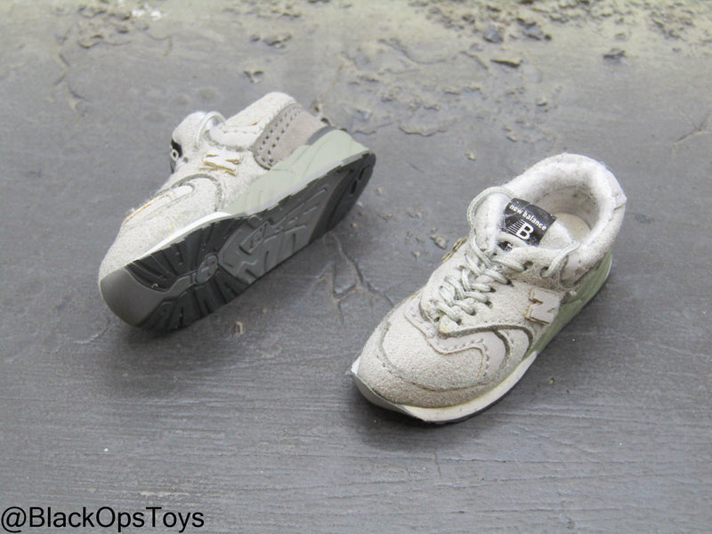 Load image into Gallery viewer, Grey Sneaker Shoes (Foot Type)
