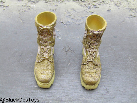 Molded Tan Combat Boots (Peg Type)