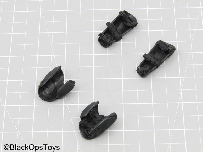 Load image into Gallery viewer, GI JOE Snake Eyes Armor Guard Set (Hot Toys)
