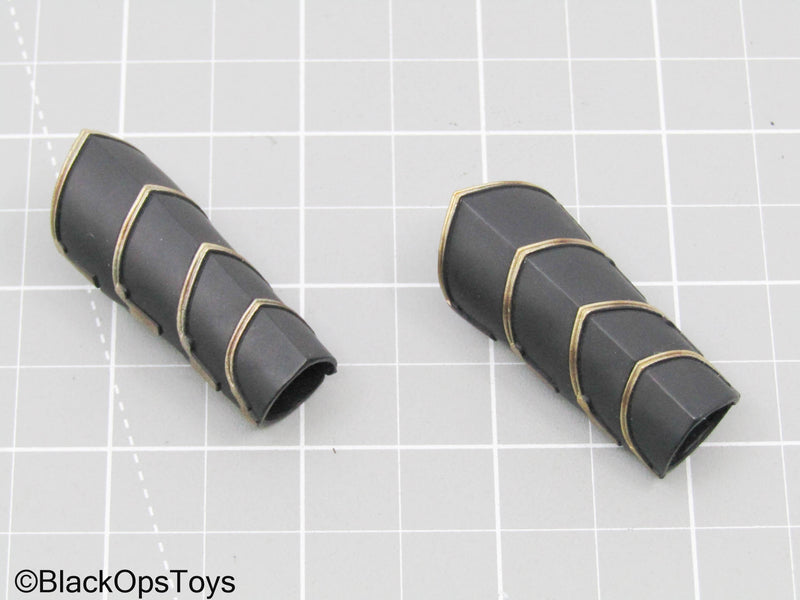 Load image into Gallery viewer, Black Arm Gauntlets
