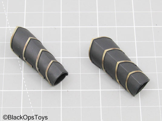 Black Arm Gauntlets
