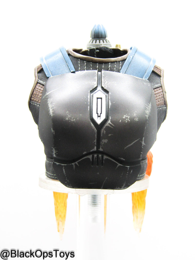 Load image into Gallery viewer, Star Wars Bo Katan - Female Chest Armor w/Jetpack
