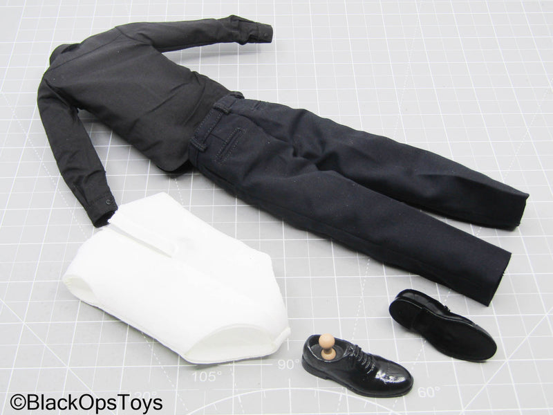 Load image into Gallery viewer, John Wick - Black Dress Clothes w/Body Padding &amp; Shoes (Peg Type)

