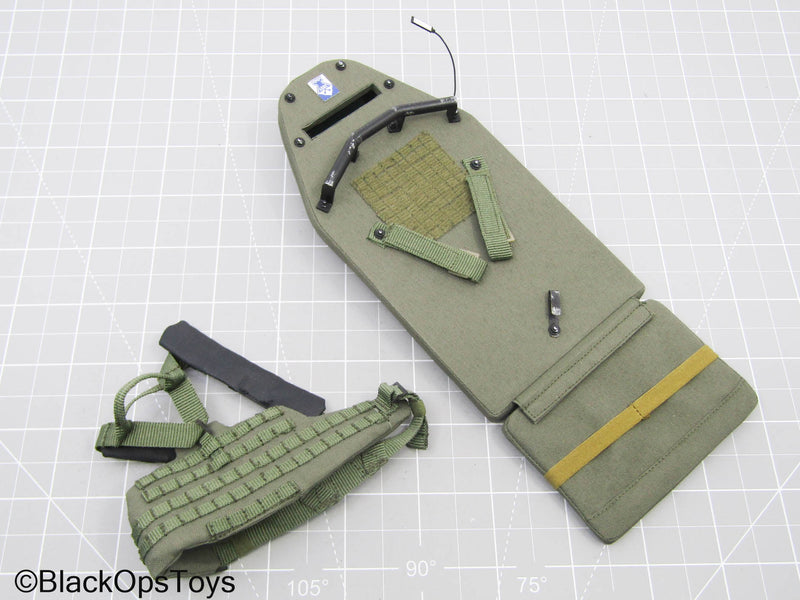 Load image into Gallery viewer, OD Green Vant VM Ballistic Shield w/Lighting System &amp; Chest Rig
