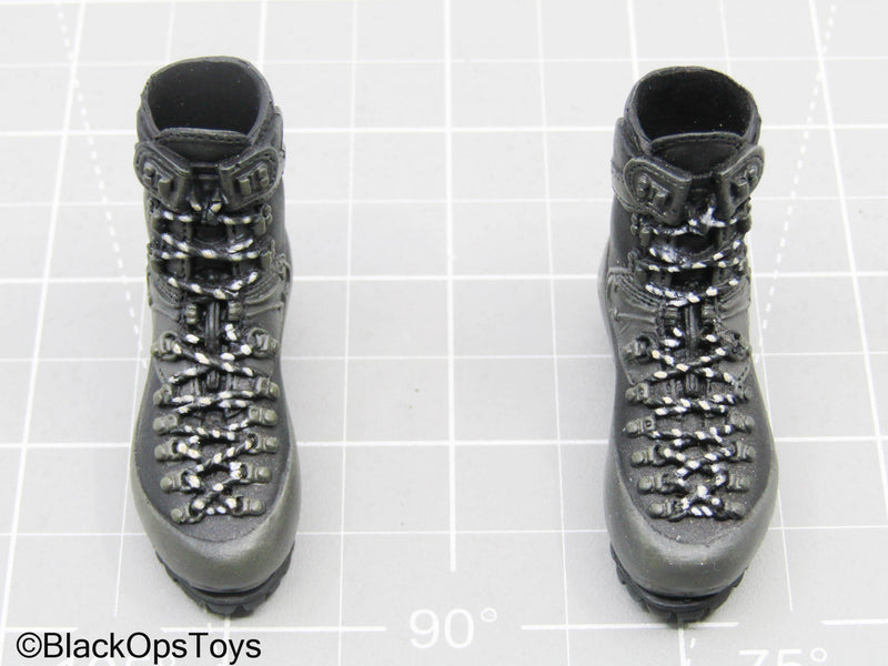 Load image into Gallery viewer, Black &amp; Grey Combat Boots (Peg Type) (Hot Toys)
