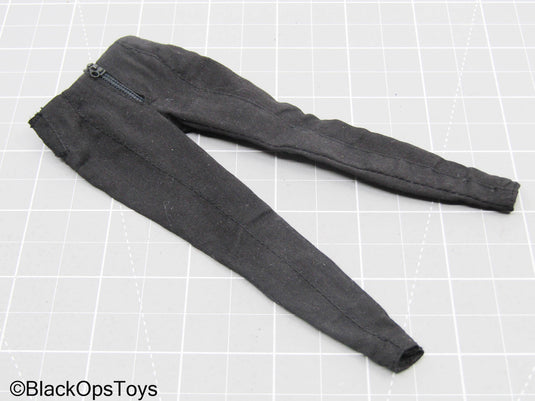 Female Black Pants