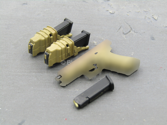 PISTOL - FDE Tan Pistol w/Fast Mag Holsters (x2)