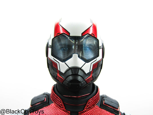 Endgame Tony Stark Team Suit - Male Dressed Body w/Light-Up Helmeted Headsculpt