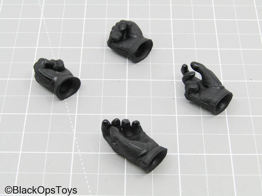 Batman Gloved Hand Set (Hot Toys)