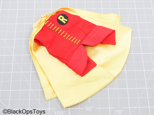 Batman - Robin's Red Vest & Yellow Cape Uniform (READ DESC)