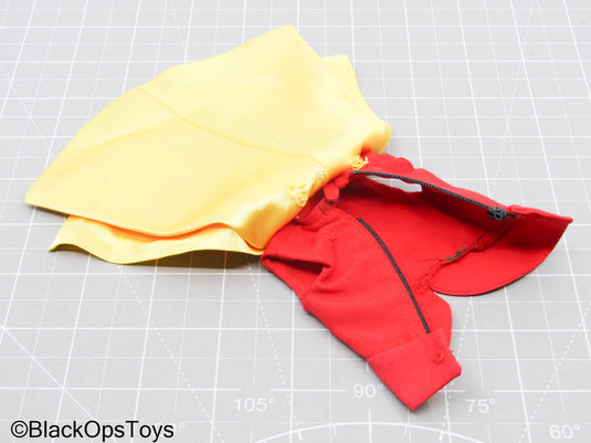 Batman - Robin's Red Vest & Yellow Cape Uniform (READ DESC)