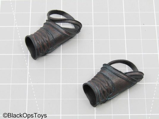 Female Arm Gauntlets