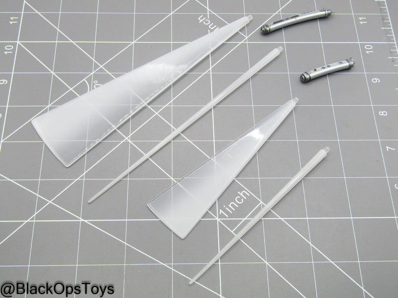 Load image into Gallery viewer, Star Wars Ahsoka Tano DX - Lightsaber Set w/White Blades
