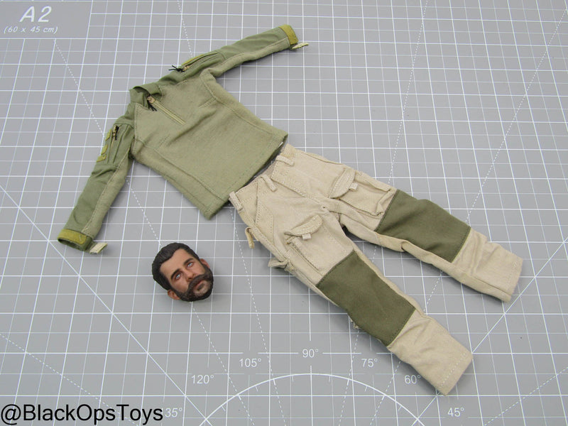 Load image into Gallery viewer, Code 627 - Green &amp; Tan Uniform Set w/Headsculpt
