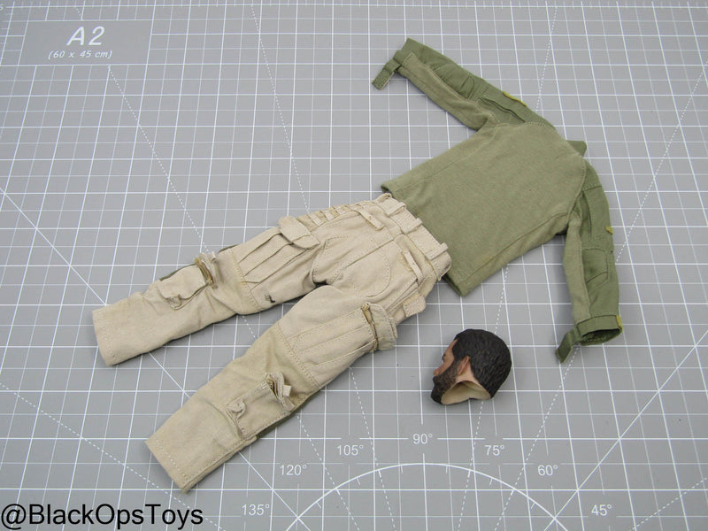 Load image into Gallery viewer, Code 627 - Green &amp; Tan Uniform Set w/Headsculpt
