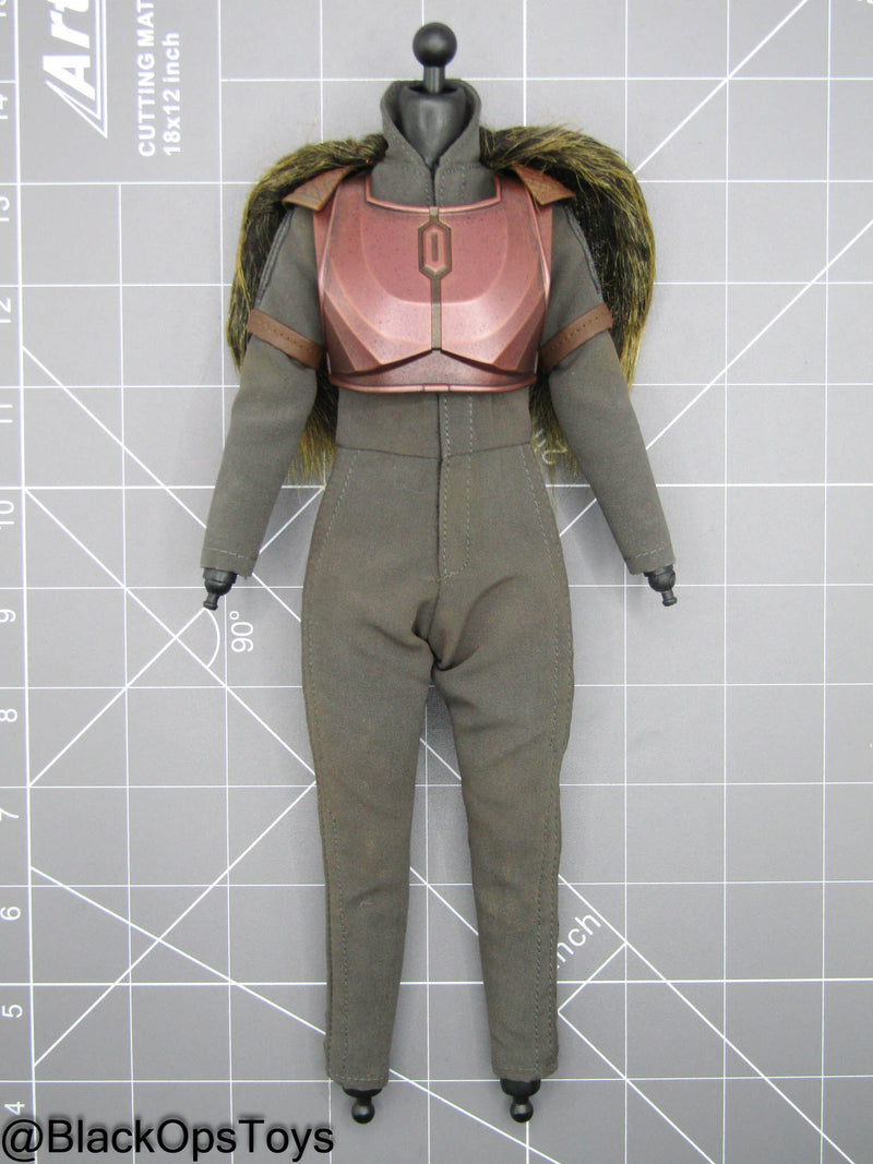 Load image into Gallery viewer, Star Wars - The Armorer - Female Dressed Body w/Chest Armor
