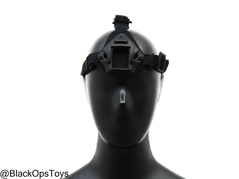 Load image into Gallery viewer, Code 627 - Head Mounted NVG Shroud

