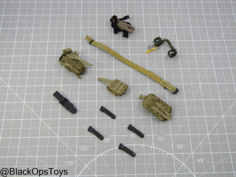 Load image into Gallery viewer, Code 627 - Battle Belt Set w/Pistol
