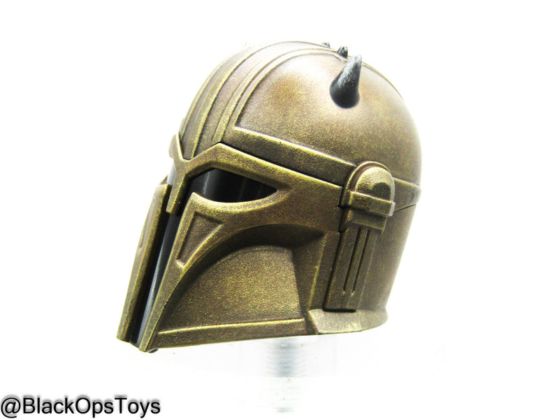 Load image into Gallery viewer, Star Wars - The Armorer - Female Helmeted Headsculpt
