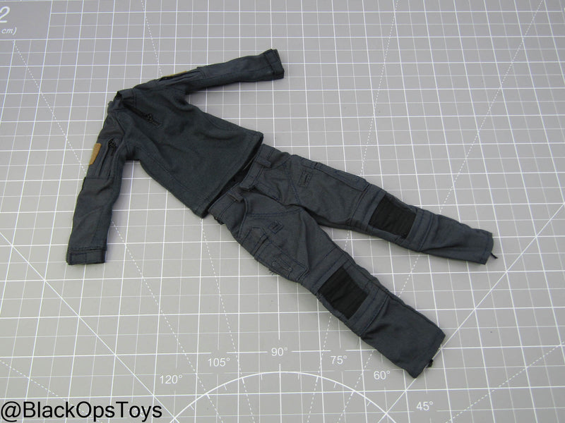 Load image into Gallery viewer, Code 627 - Dark Grey Uniform Set
