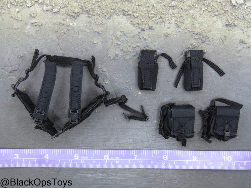 Load image into Gallery viewer, PMC - Weapon Specialist S - Black MOLLE Split Rig w/Pouch Set
