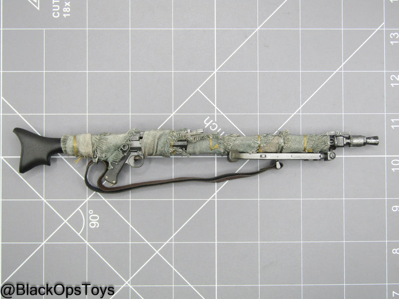 Load image into Gallery viewer, Star Wars - Boba Fett - BlasTech DLT-19 Heaver Blaster Rifle
