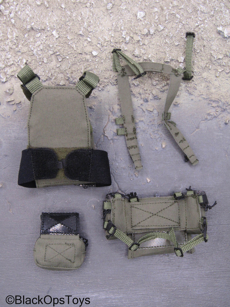 Load image into Gallery viewer, ZERT - Deathridge Remastered - Green Body Armor Vest w/Gear Set

