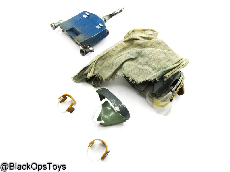 Load image into Gallery viewer, Star Wars - Boba Fett - Chest Armor w/Jetpack &amp; Cape
