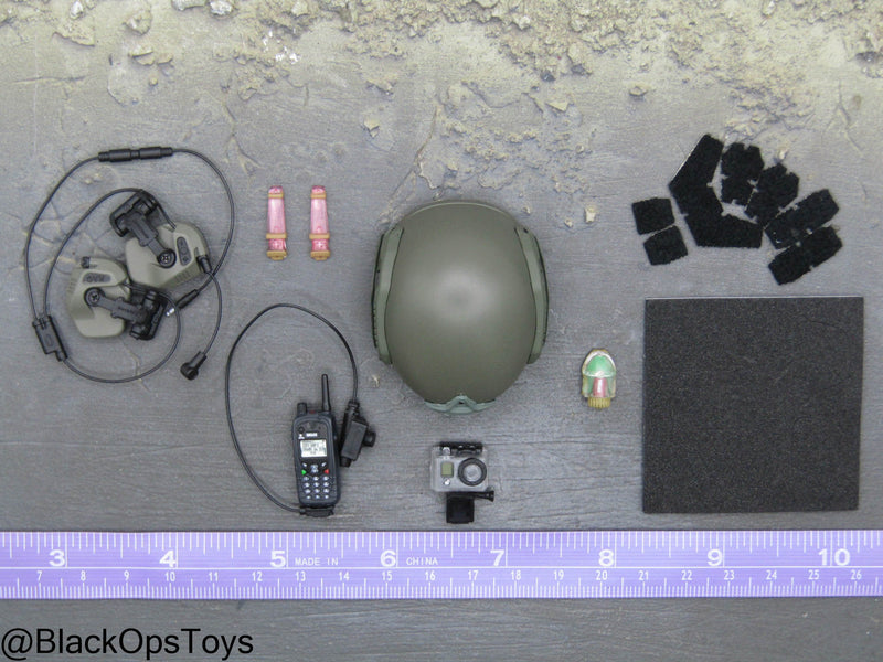 Load image into Gallery viewer, PMC - Weapon Specialist S - Wolf Grey Helmet w/Communications Set
