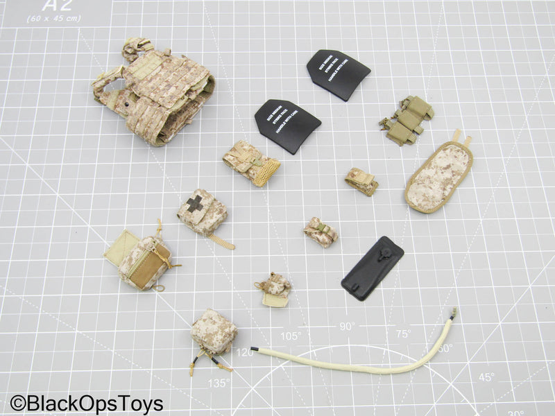 Load image into Gallery viewer, US Seal Team 3 Horsemen - AOR1 MOLLE Plate Carrier w/Pouch Set
