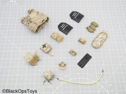 US Seal Team 3 Horsemen - AOR1 MOLLE Plate Carrier w/Pouch Set