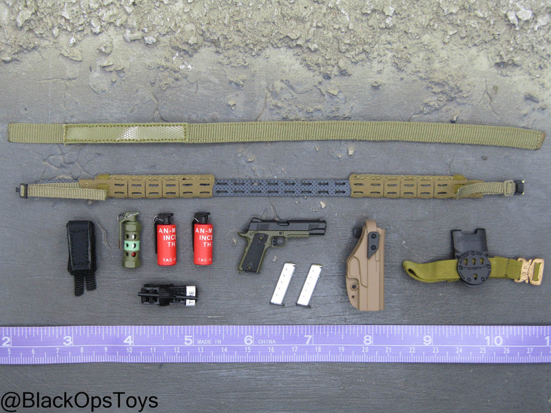 Load image into Gallery viewer, PMC - Weapon Specialist S - MOLLE Battle Belt w/Pistol Set

