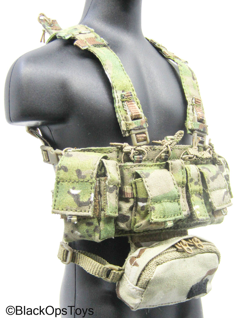 Load image into Gallery viewer, Multicam Camo Chest Rig w/Desert Camo Hanger Pouch
