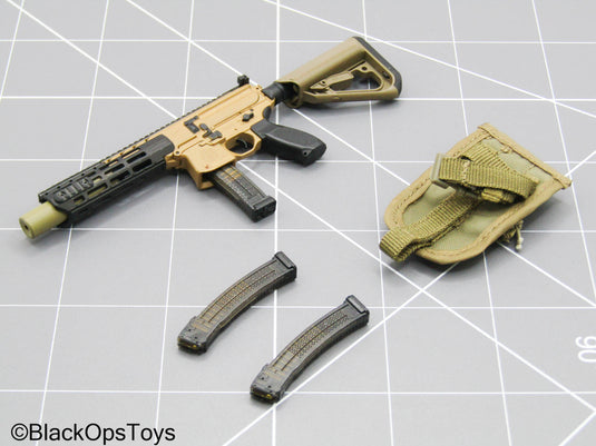 Tan MP4 Rifle w/Drop Leg Mag Pouch & Mag Set