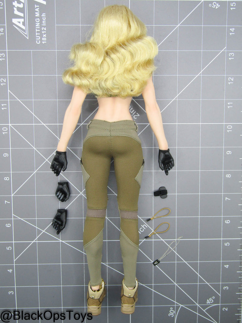 Load image into Gallery viewer, Thalia Desert Soldier - Female Dressed Body w/Blonde Headsculpt
