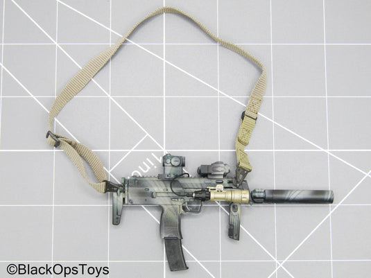 Cerakote Tiger Stripe Camo MP7 w/Attachment Set