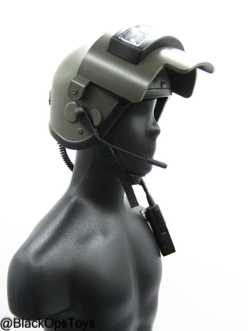 Load image into Gallery viewer, TSSN FSB Vympel - PSH-77 TIG Helmet w/Visor &amp; Radio
