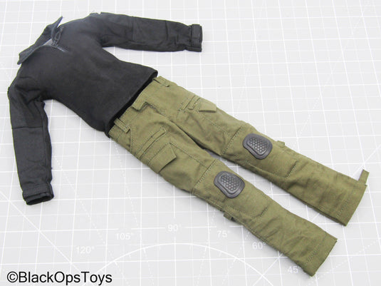 Black Quarter-Zip Pullover w/OD Green Pants (Easy & Simple)