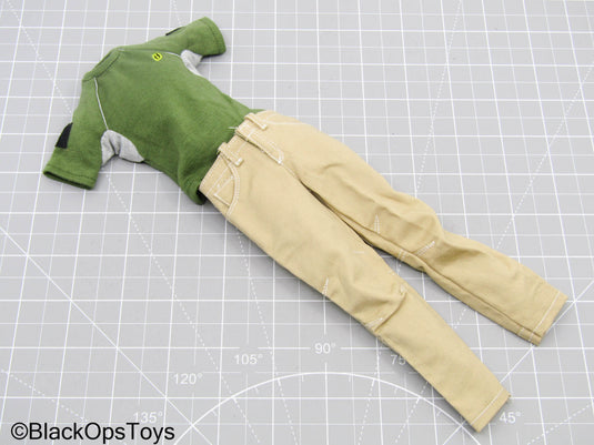Green T-Shirt w/Tan Pants (Easy & Simple)