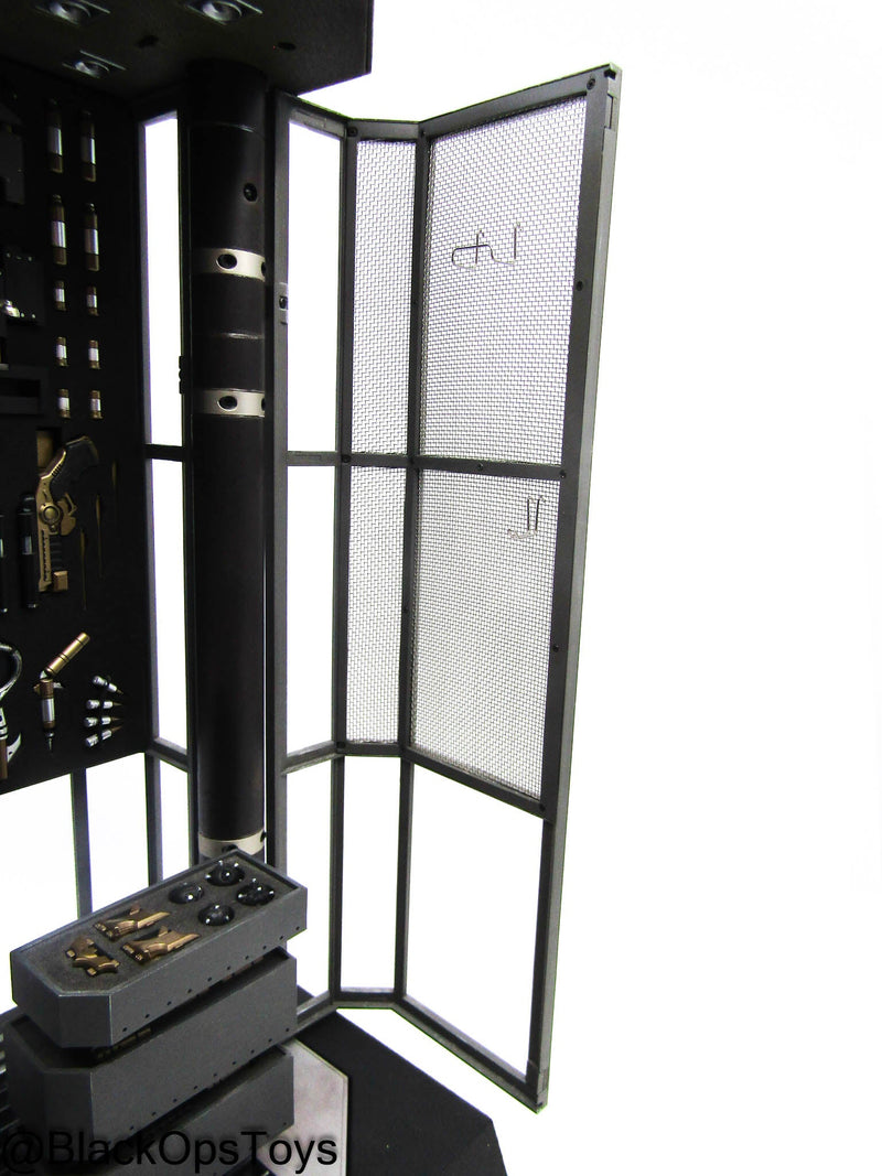 Load image into Gallery viewer, The Dark Knight - Light Up Batman Armory w/Armor &amp; Accessories
