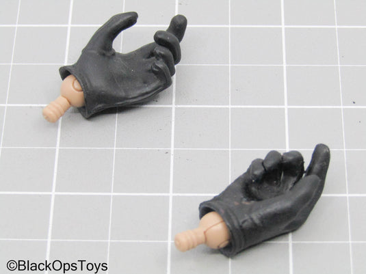 Black Gloved Hands w/Pegs