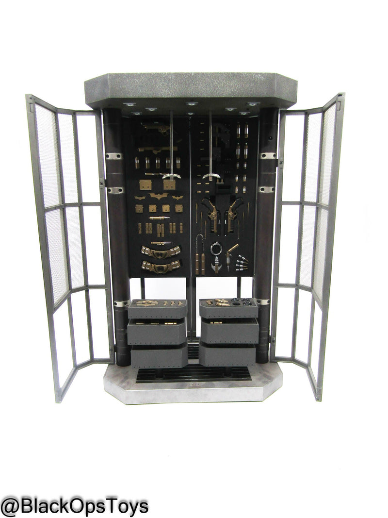 Load image into Gallery viewer, The Dark Knight - Light Up Batman Armory w/Accessories Type 2
